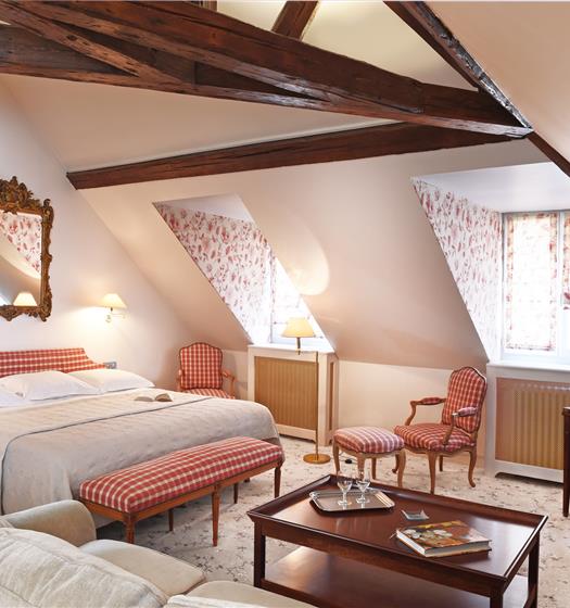 Saint James hotel, ***stars hotel in Trouville sur Mer, cheminee, lounge, charming hotel, close to the beach, Calvados, close to Deauville and Honfleur, Normandy