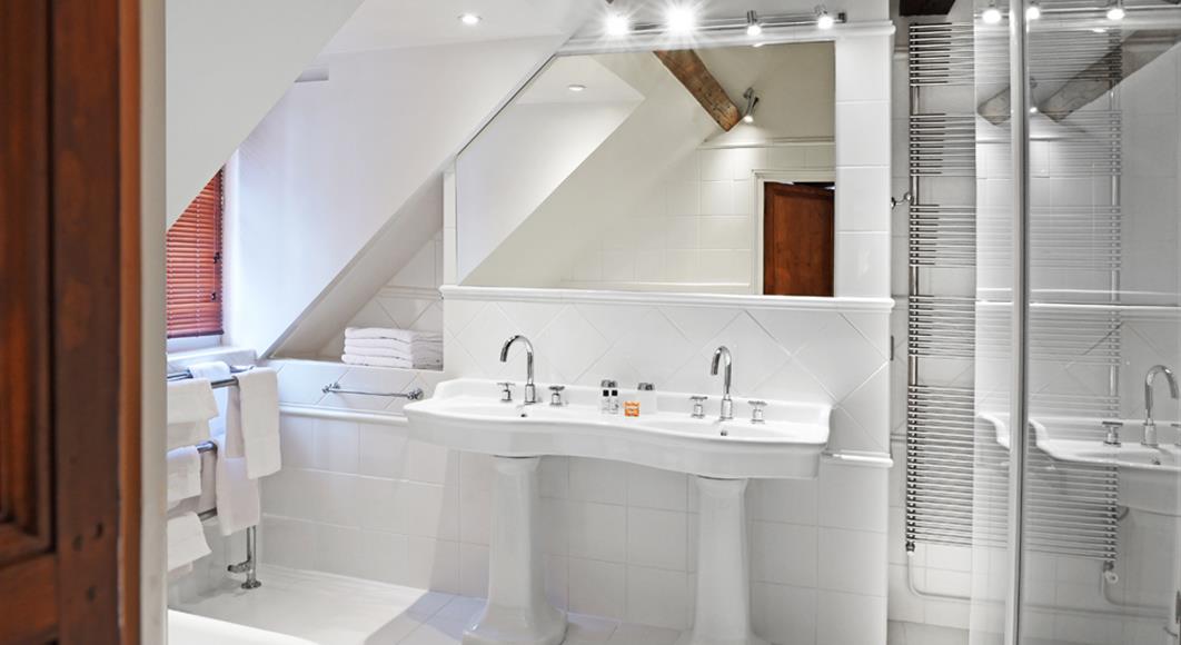 Saint James hotel, ***stars hotel in Trouville sur Mer, cheminee, lounge, charming hotel, close to the beach, Calvados, close to Deauville and Honfleur, Normandy