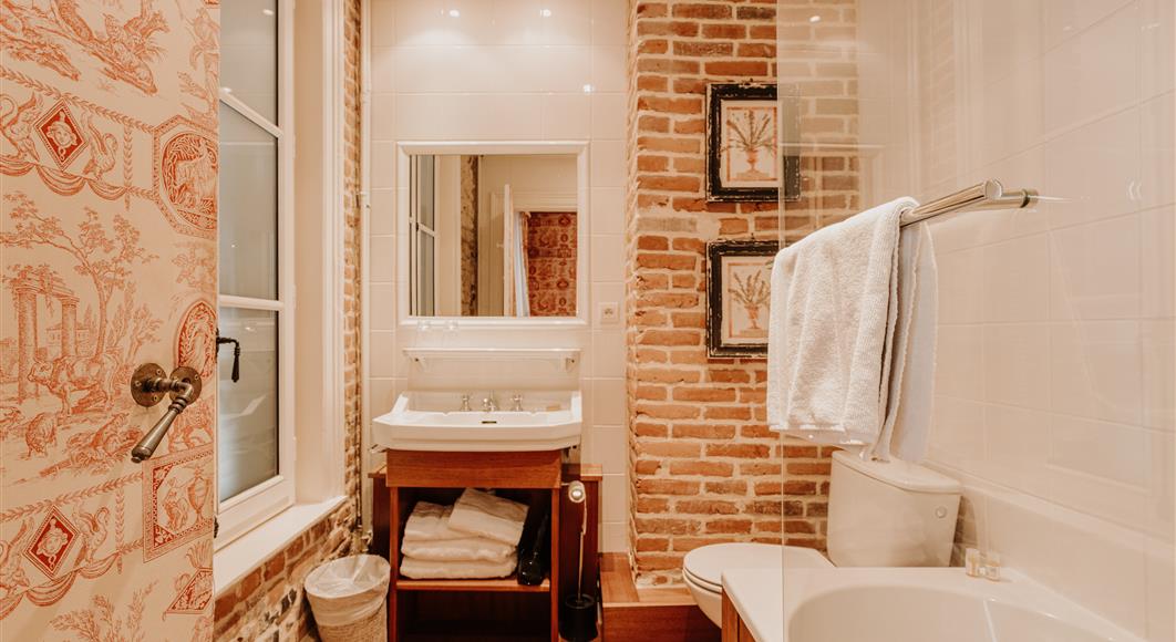 Saint James hotel, ***stars hotel in Trouville sur Mer, cheminee, lounge, charming hotel, close to the beach, Calvados, close to Deauville and Honfleur, Normandy